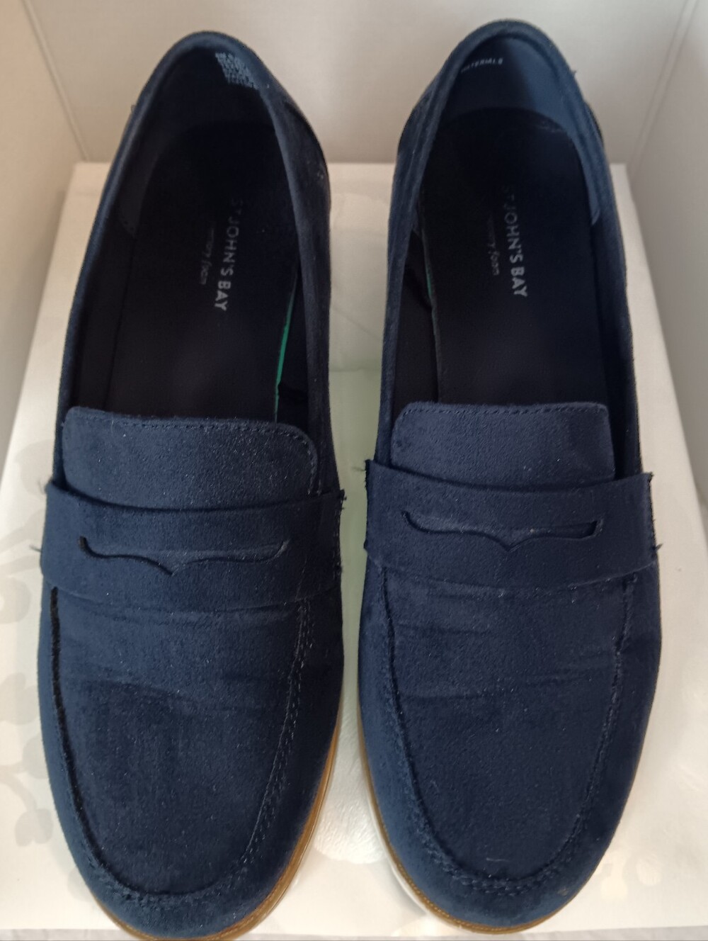 St John's Bay Women's Barrow Suede Loafers - Picture 2 of 7